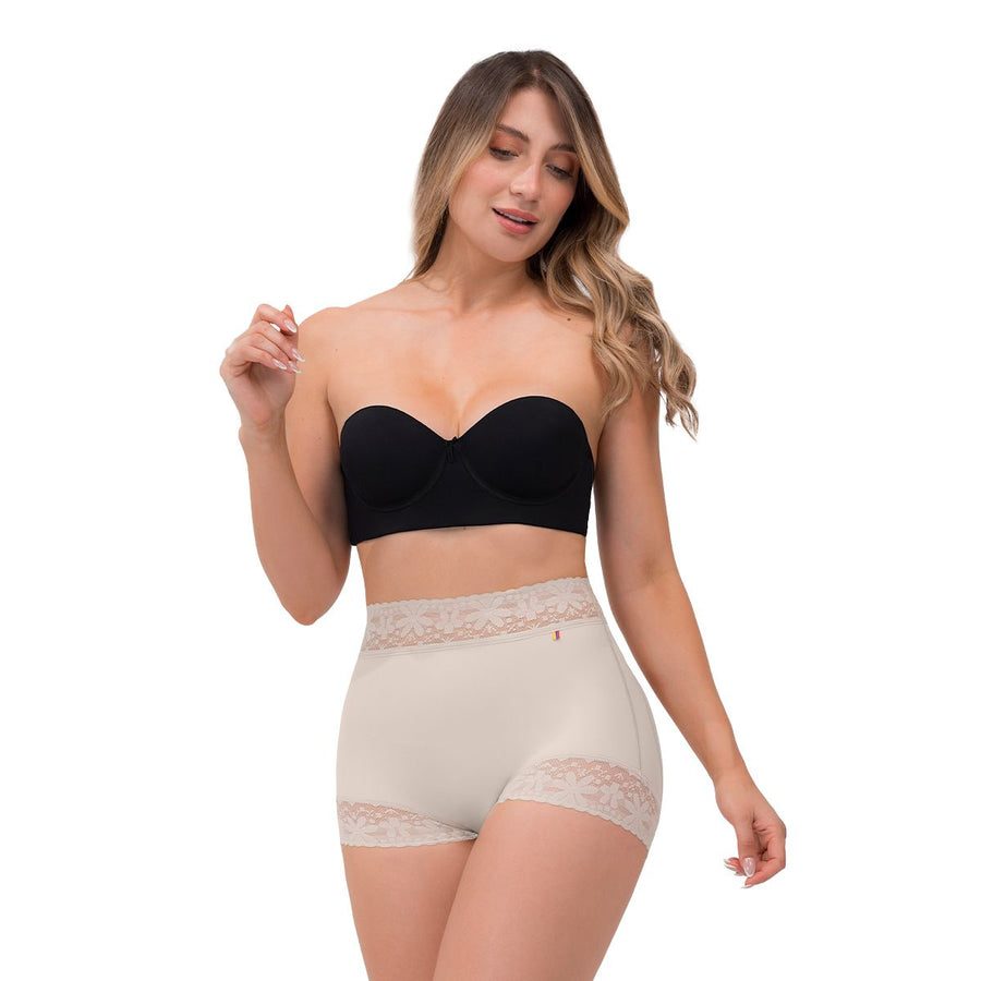 Mini short moldeador levanta glúteos SoftControl (DQ01B5)